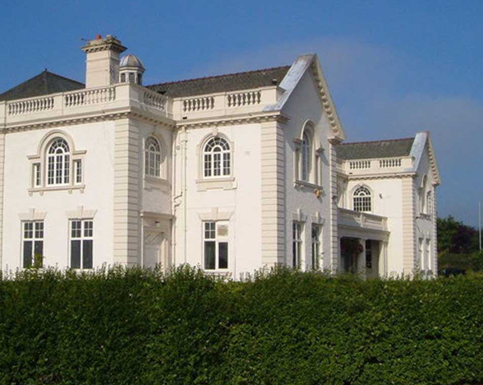 Llay Miners Welfare Institute